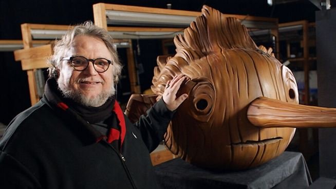 You are currently viewing Guillermo Del Toro Kariyerine Animasyon Filmlerle Devam Edecek