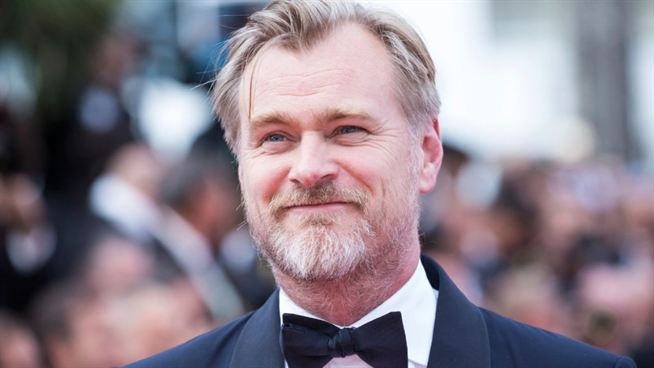 You are currently viewing Warner Bros. Christopher Nolan’ı Geri Kazanmak İstiyor