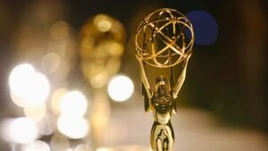Read more about the article 75. Emmy Ödülleri 2024’e Ertelendi!