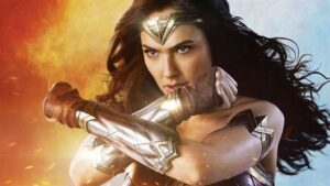 Read more about the article Gal Gadot “Wonder Woman 3″ün İptal Edilmediğini Söyledi!