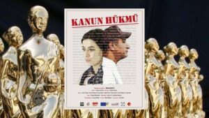 Read more about the article Antalya Altın Portakal Film Festivali’nden Yönetmenler de Çekildi: “Kanun Hükmü” Yoksa Biz de Yokuz!