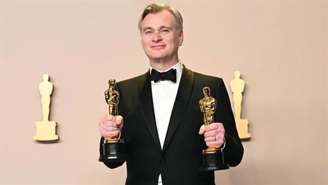 Read more about the article Christopher Nolan’a Şövalyelik Unvanı Veriliyor!