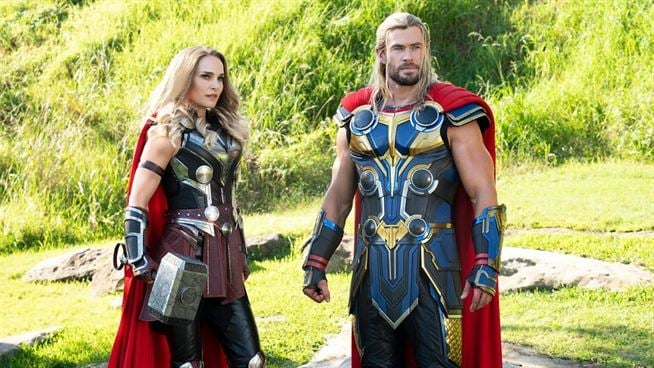 You are currently viewing Chris Hemsworth “Thor: Love and Thunder” İçin Hâlâ Suçlu Hissediyor